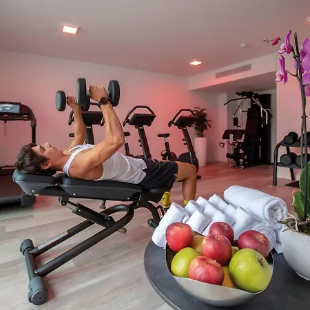 Hotel Maggiore - Welcome! 4*