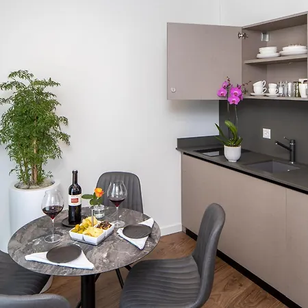 Hotel Maggiore - Welcome!