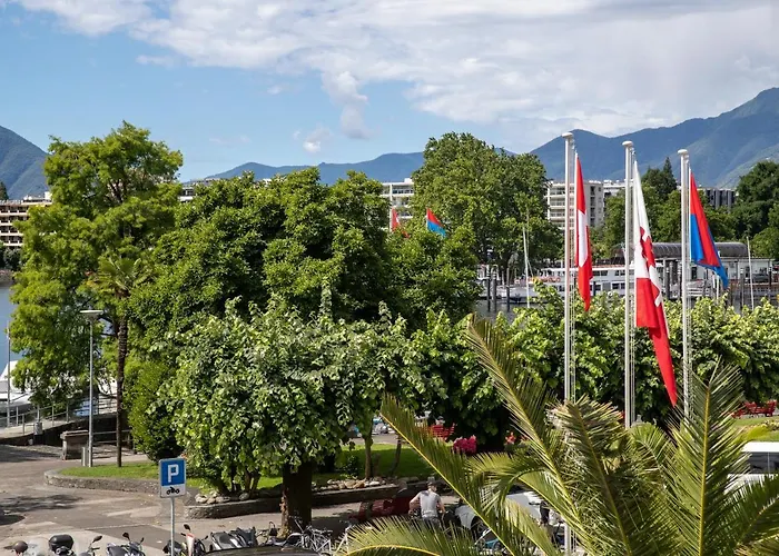 Maggiore - Welcome! Muralto